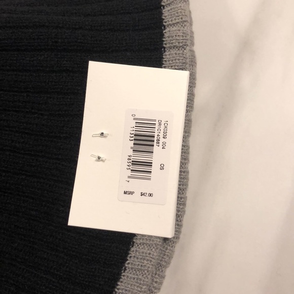 Women’s Calvin Klein Winter Hat - Picture 3 of 4